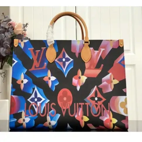 205FY0147 Bags LV 0628